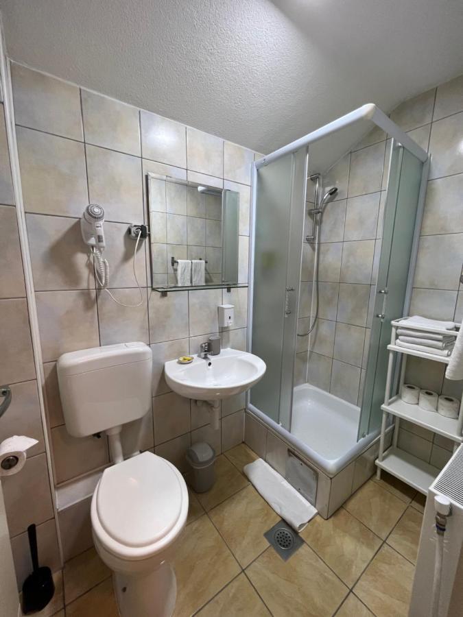 Hotel Central Власич Экстерьер фото