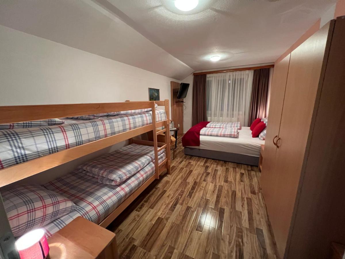 Hotel Central Власич Экстерьер фото